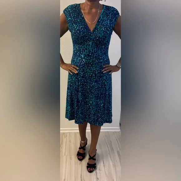 Chaps | Dresses | Chaps Blue And Green Wrap Tie Front Midi Dress | Poshmark Chaps | Dresses | Chaps Blue And Green Wrap Tie Front Midi Dress | Poshmark